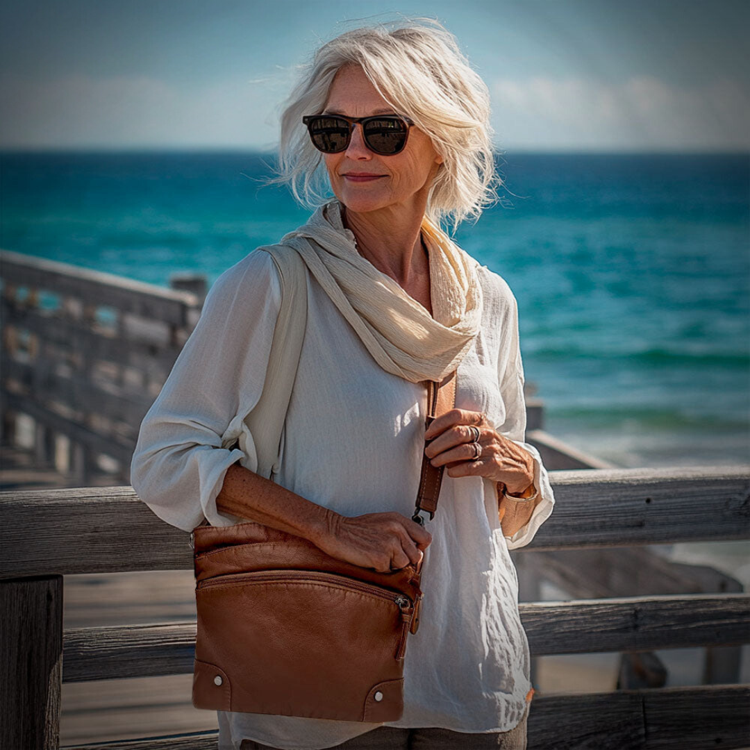 Zoe | Classic Charm Wallet