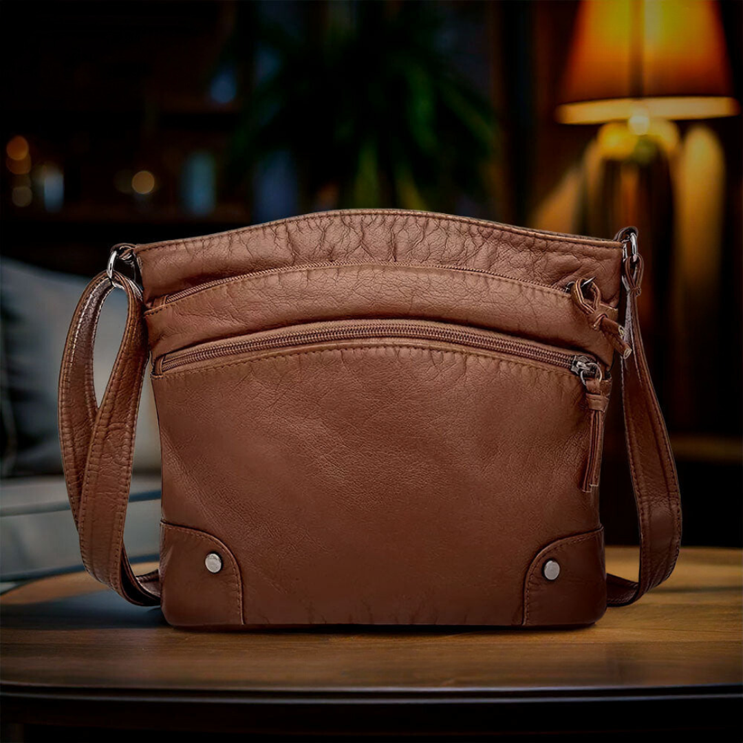 Zoe | Classic Charm Wallet