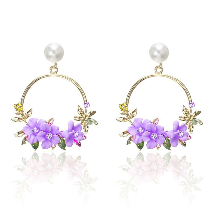 Elegant Gold Flower and Pearl Earrings