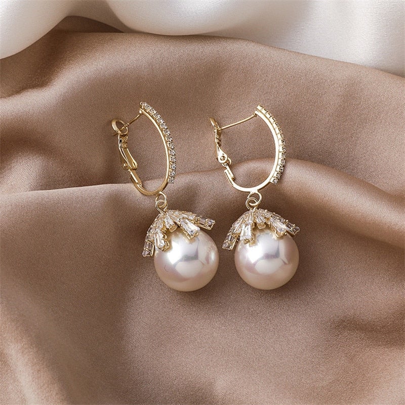 Emma Pearl Drop Earrings