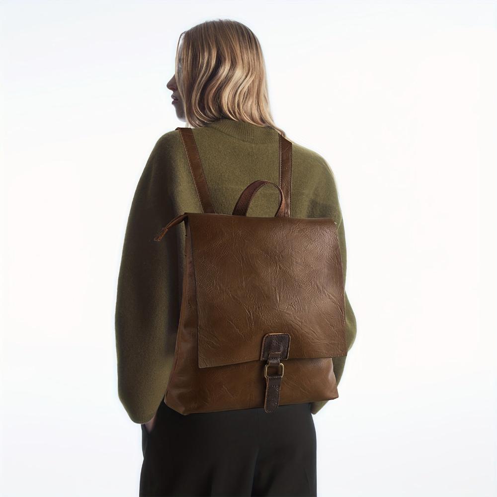 Nina | Chic Vintage-Inspired Backpack